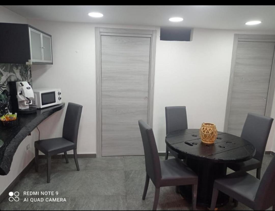 Apartment Roberta' S House Naples