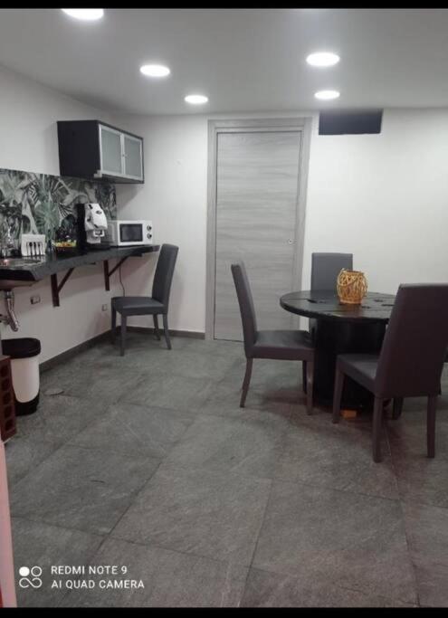 Roberta' S House * Naples